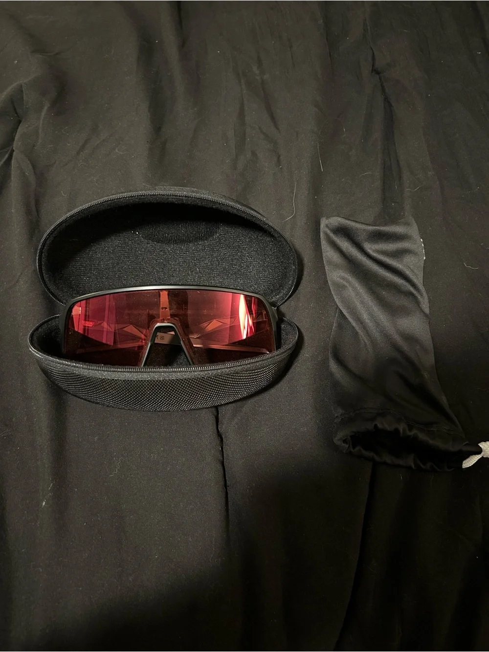 Oakley Red Lens Sports Sunglasses with Case